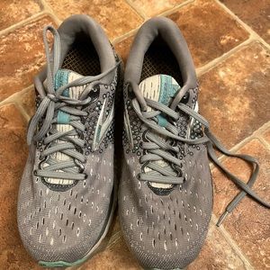 Ladies Brooks Glycerin shoes